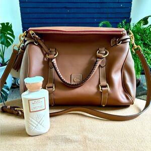 Dooney satchel, never used!!